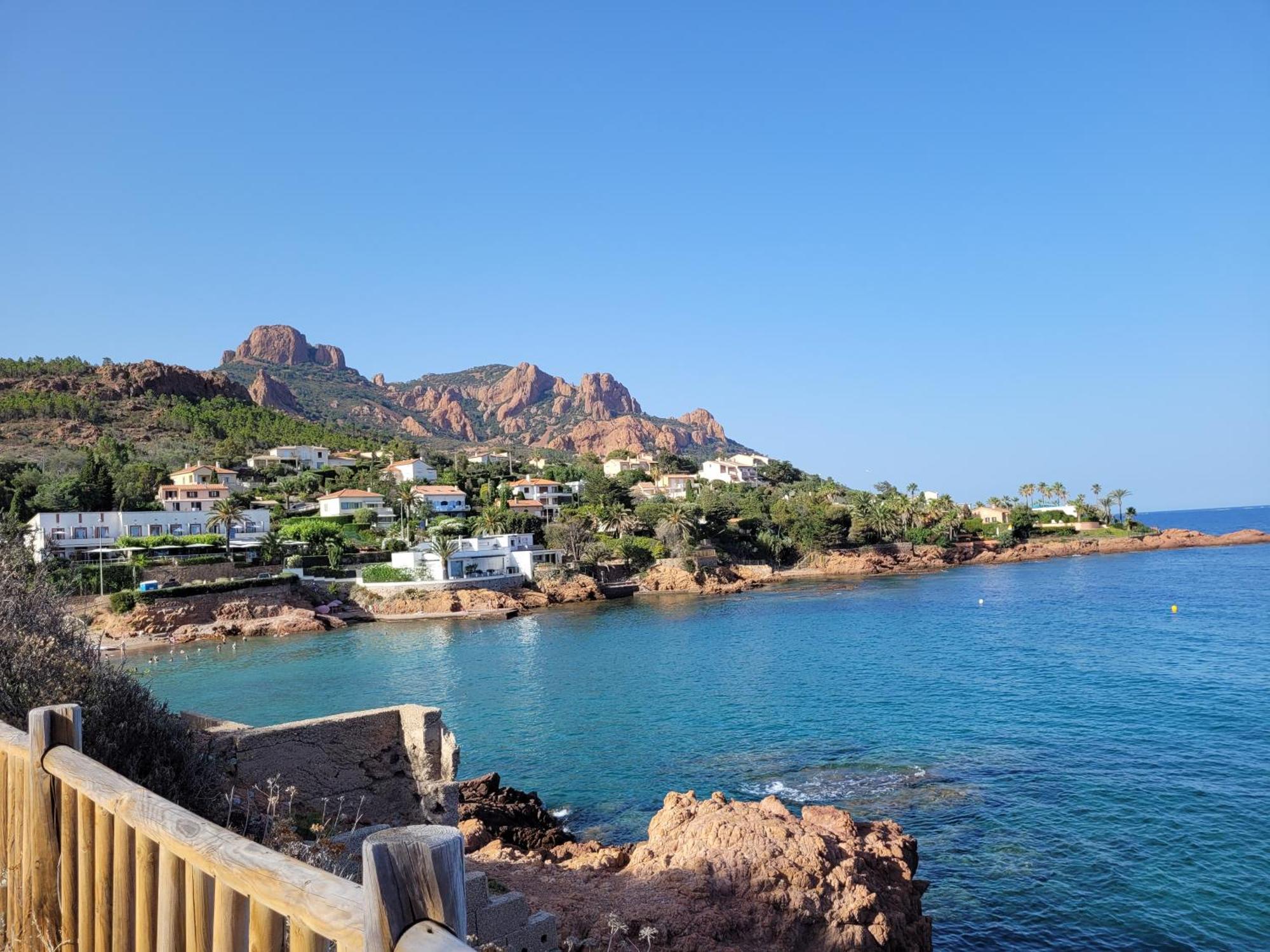 Studio Agay A 2 Pas Des Plages Сен-Рафаэль Экстерьер фото